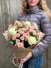 Букет цветов из:  Розы в Благодарном